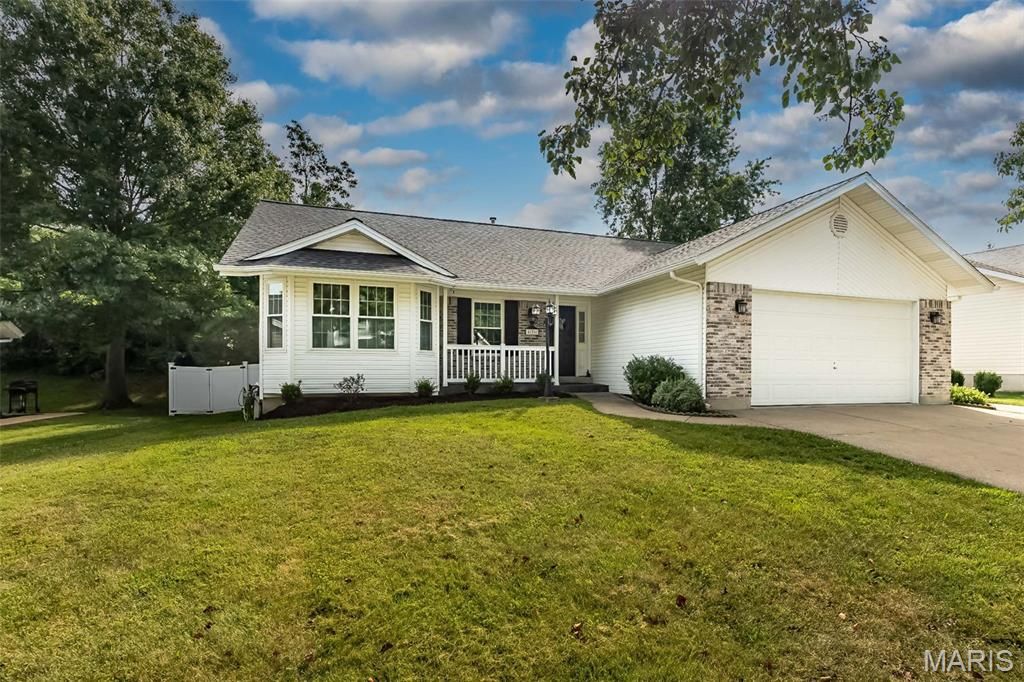 436 White Chapel Drive, O'fallon, MO 63368