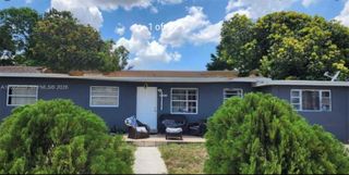 17520 NW 40th Ave, Miami Gardens, FL 33055