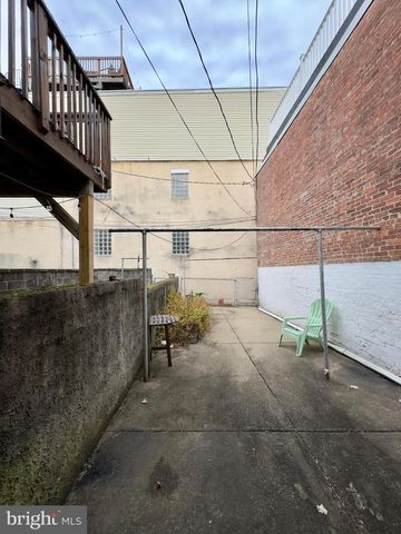 3330 HUDSON ST, Baltimore, MD 21224