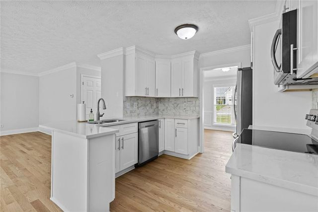 1897 Alcovy Trace Way, Lawrenceville, GA 30045