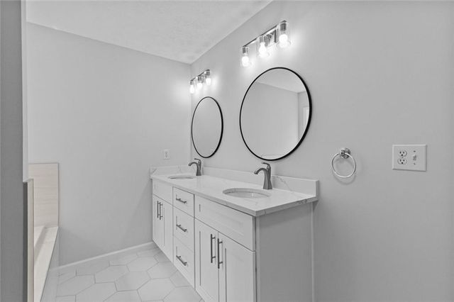 1897 Alcovy Trace Way, Lawrenceville, GA 30045