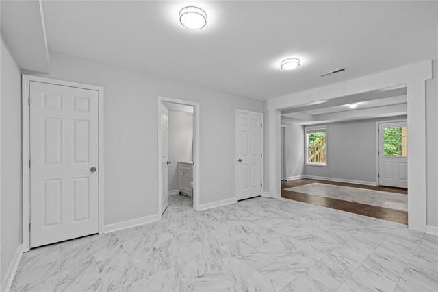 1897 Alcovy Trace Way, Lawrenceville, GA 30045