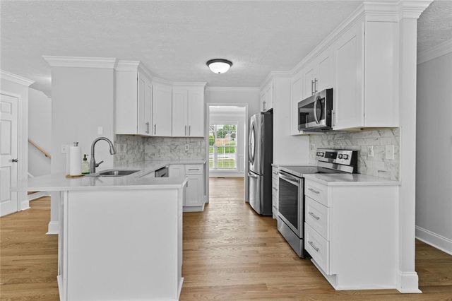 1897 Alcovy Trace Way, Lawrenceville, GA 30045