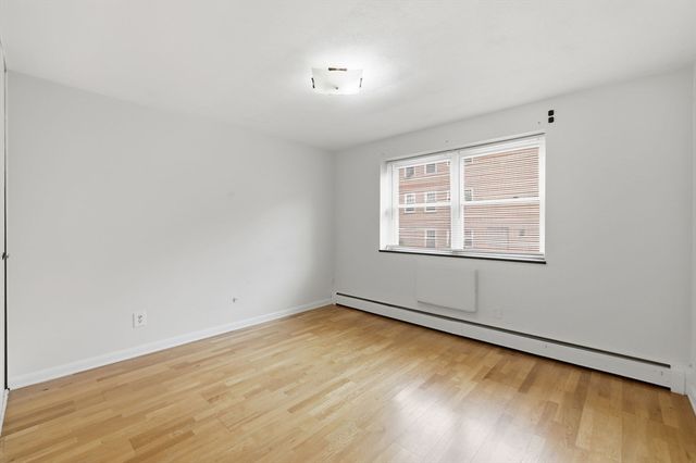 269 Harvard St 14, Cambridge, MA 02139
