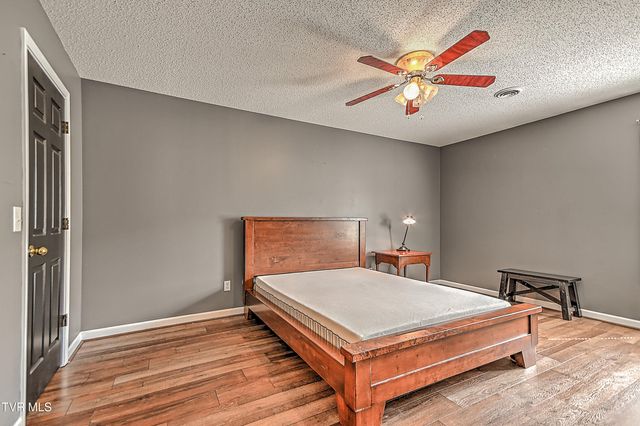 243 Sapling Grove Court, Bristol, VA 24201