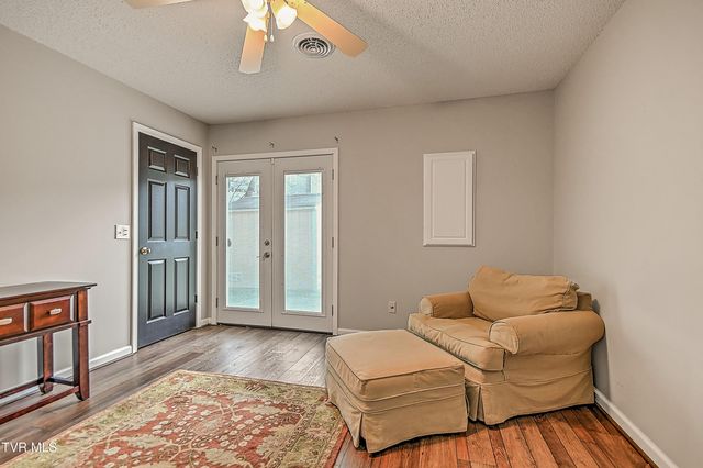 243 Sapling Grove Court, Bristol, VA 24201