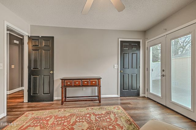 243 Sapling Grove Court, Bristol, VA 24201