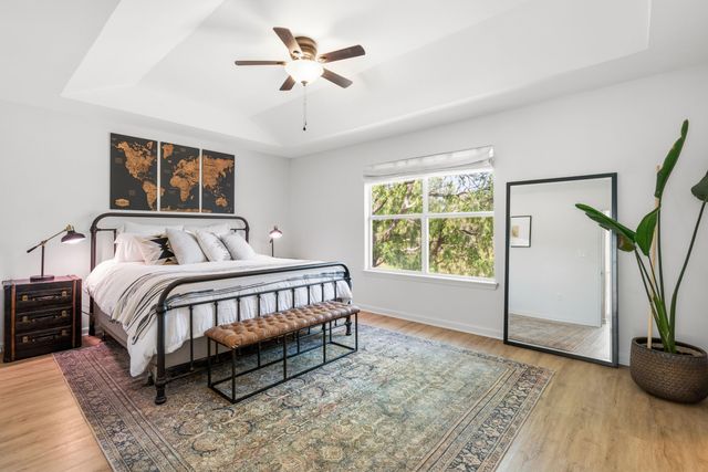 2204 Creekwood Court, Navarre, FL 32566