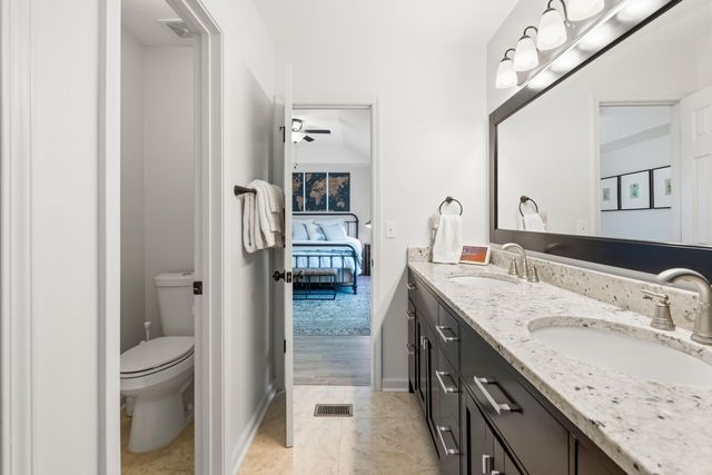 2204 Creekwood Court, Navarre, FL 32566