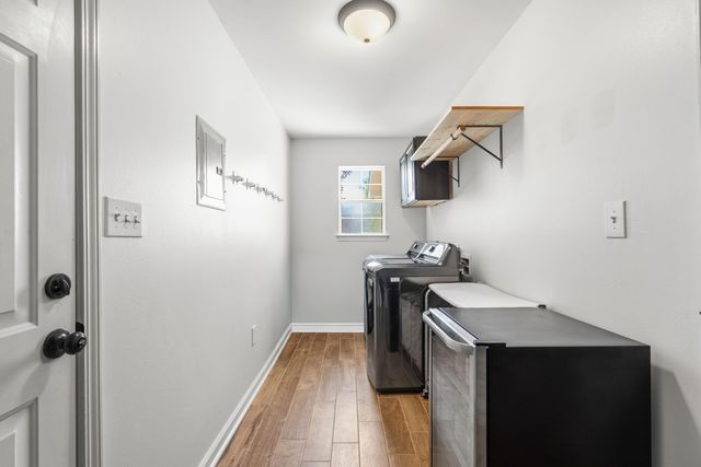 2204 Creekwood Court, Navarre, FL 32566