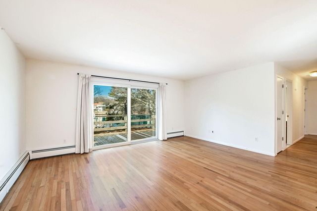 5 Rivers View Road, Waquoit, MA 02536