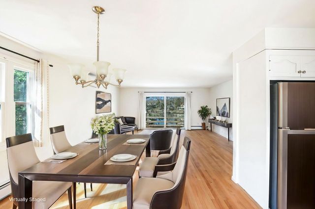 5 Rivers View Road, Waquoit, MA 02536