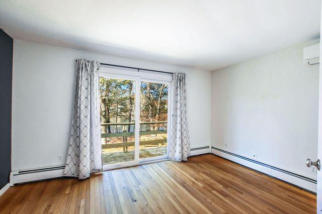 5 Rivers View Road, Waquoit, MA 02536