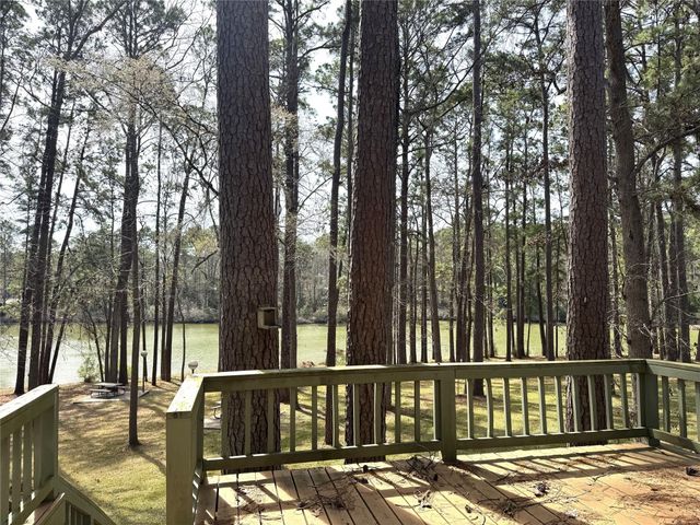 142 Villa Way, Coldspring, TX 77331