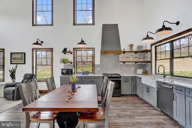 783 MILLERS SPRING RD, York, PA 17406