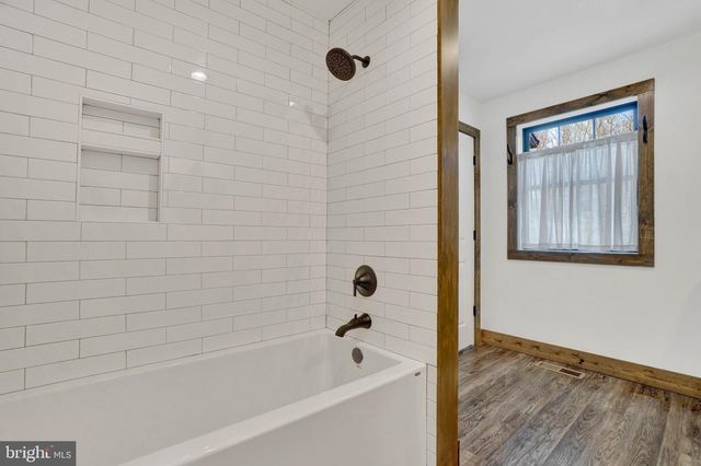 783 MILLERS SPRING RD, York, PA 17406