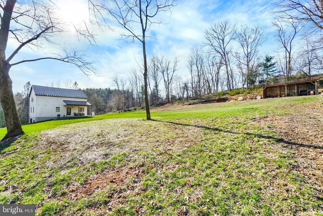 783 MILLERS SPRING RD, York, PA 17406