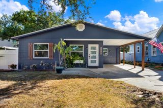 2806 W WALLACE AVENUE, Tampa, FL 33611