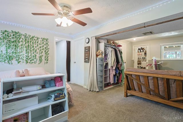 158 Country View Drive, Harrison, OH 45030