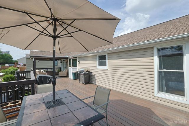 158 Country View Drive, Harrison, OH 45030