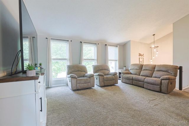 158 Country View Drive, Harrison, OH 45030