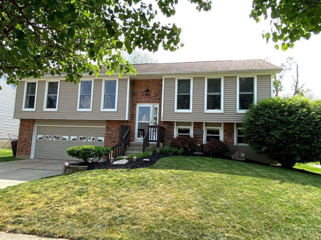 158 Country View Drive, Harrison, OH 45030