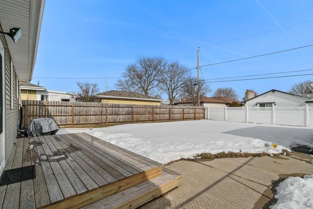 6178 S Cory Avenue, Cudahy, WI 53110