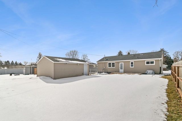 6178 S Cory Avenue, Cudahy, WI 53110
