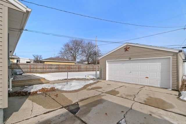6178 S Cory Avenue, Cudahy, WI 53110