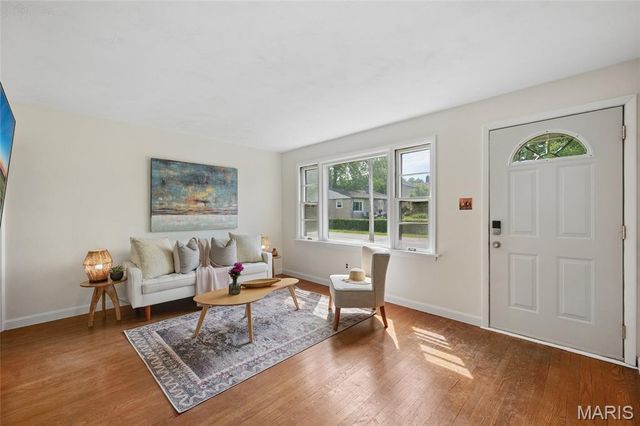 630 Bell Avenue, Webster Groves, MO 63119
