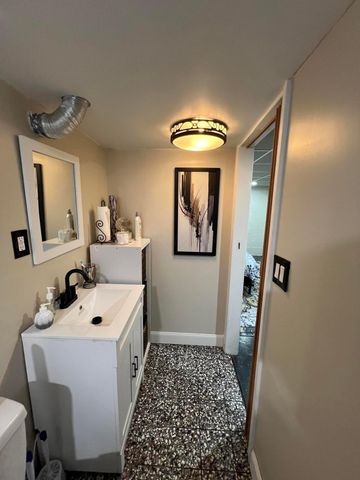 3608 Bolton Avenue, Columbus, OH 43227