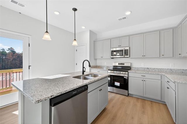 850 Kensington Street, Kingston, GA 30145