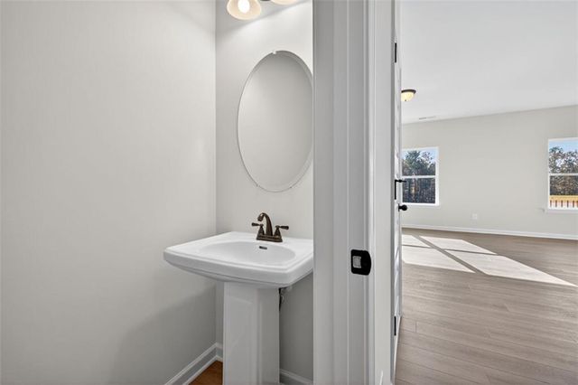 850 Kensington Street, Kingston, GA 30145