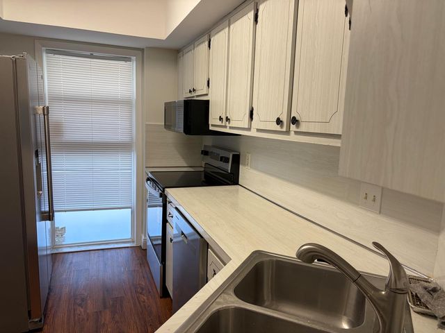 1200 SW 12TH Street SW 304, Fort Lauderdale, FL 33315