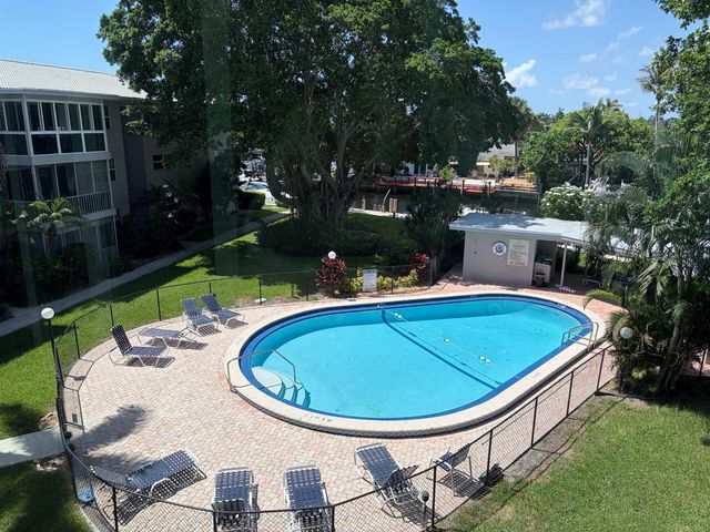 1200 SW 12TH Street SW 304, Fort Lauderdale, FL 33315
