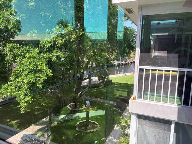 1200 SW 12TH Street SW 304, Fort Lauderdale, FL 33315