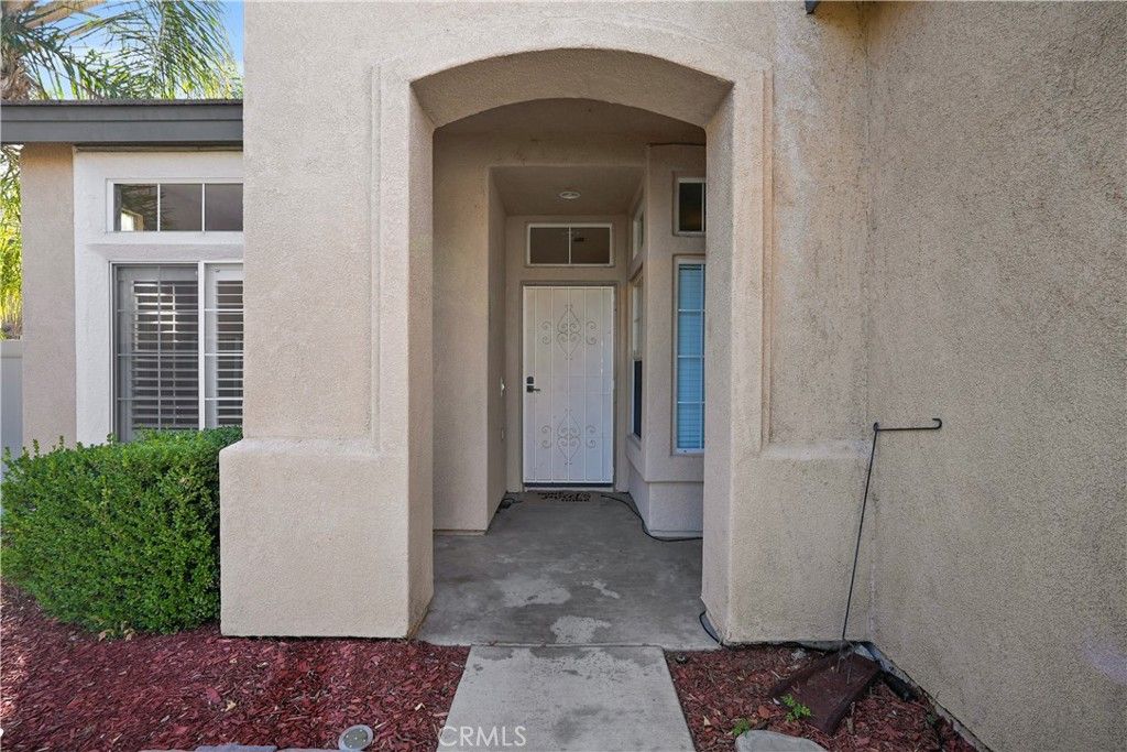 39528 Montebello Way, Murrieta, CA 92563 — photo 3