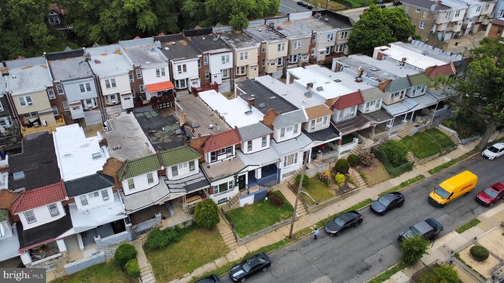 5620 N CAMAC ST, Philadelphia, PA 19141 — photo 3