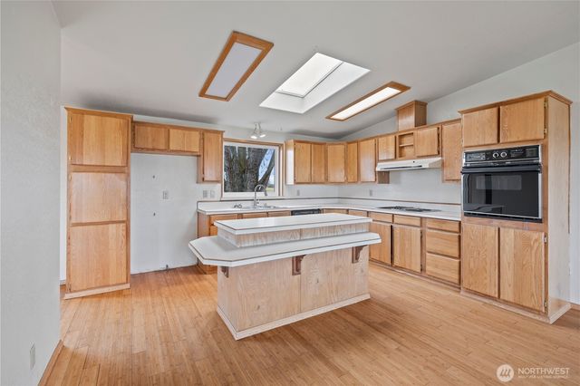 16487 Road 3 NW, Quincy, WA 98848