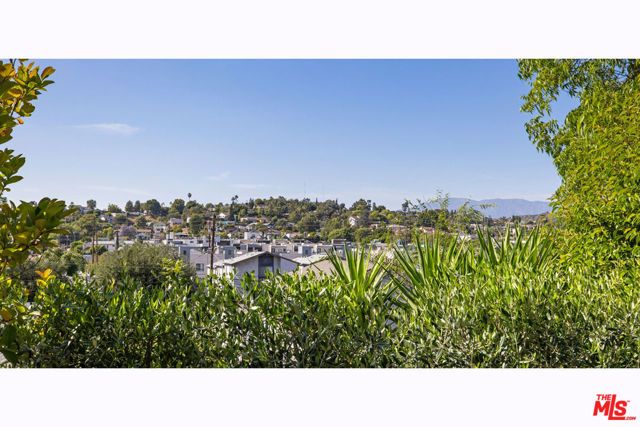 1432 El Paso Drive, Los Angeles, CA 90065