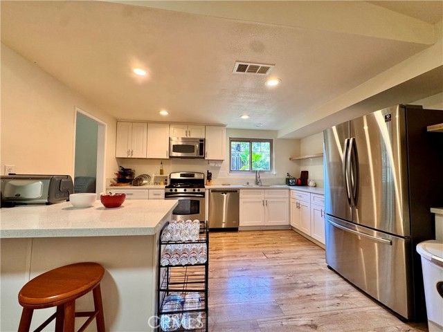 2442 Antelope, Corona, CA 92882