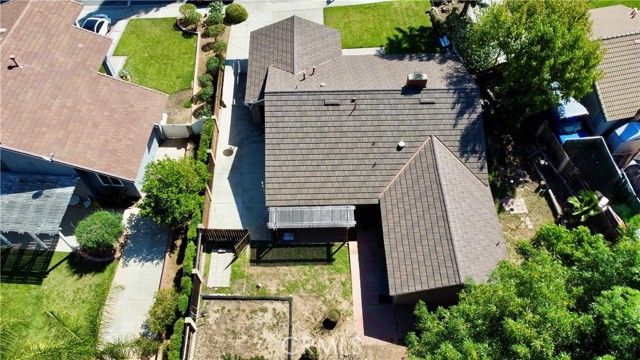 2442 Antelope, Corona, CA 92882