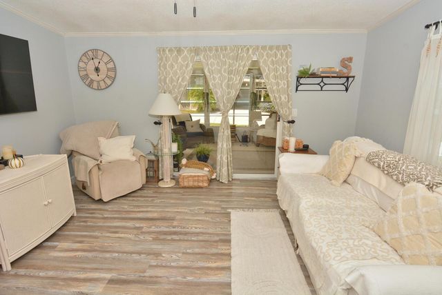 8483 Filifera Court, Port St Lucie, FL 34952