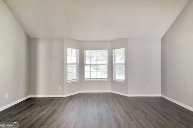 10744 Misty Meadows Court, Hampton, GA 30228
