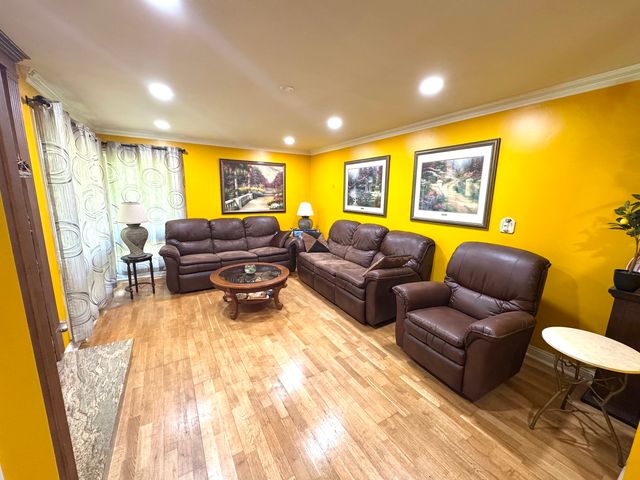 26575 N Fairfield Road, Wauconda, IL 60084
