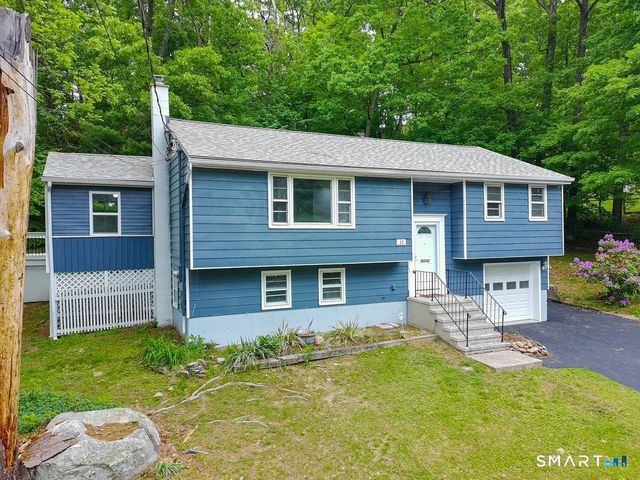 17 Rhoda Lane, Bristol, CT 06010