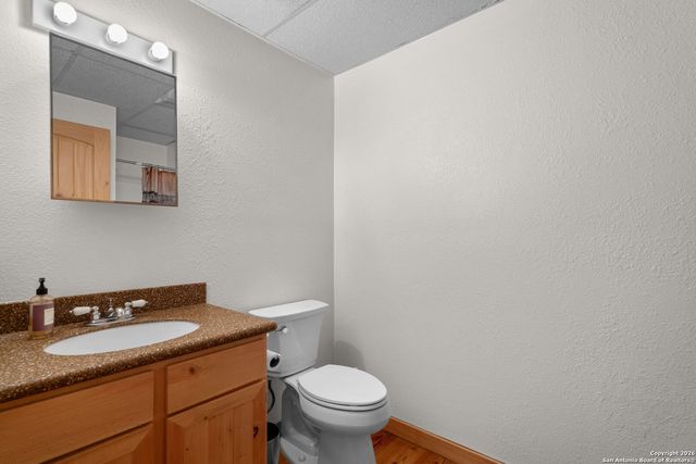 730 Gallagher Dr, Canyon Lake, TX 78133