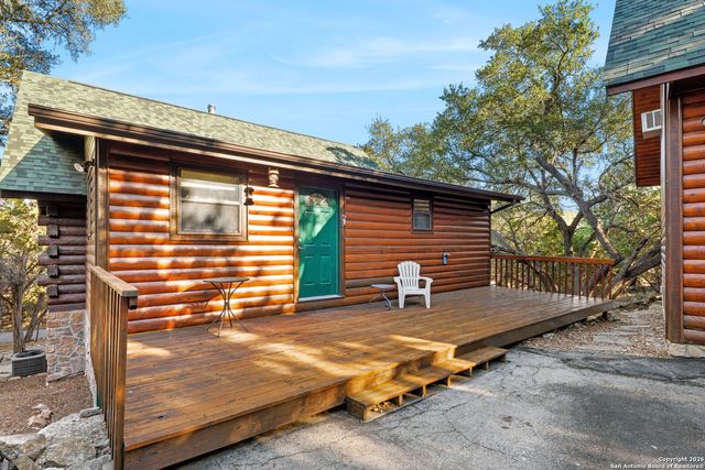 730 Gallagher Dr, Canyon Lake, TX 78133