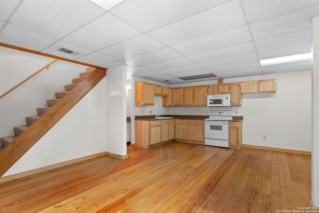 730 Gallagher Dr, Canyon Lake, TX 78133