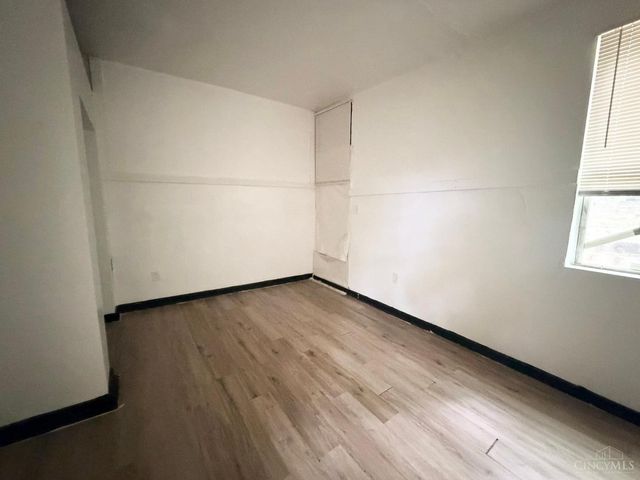 252 Renner St, Cincinnati, OH 45214